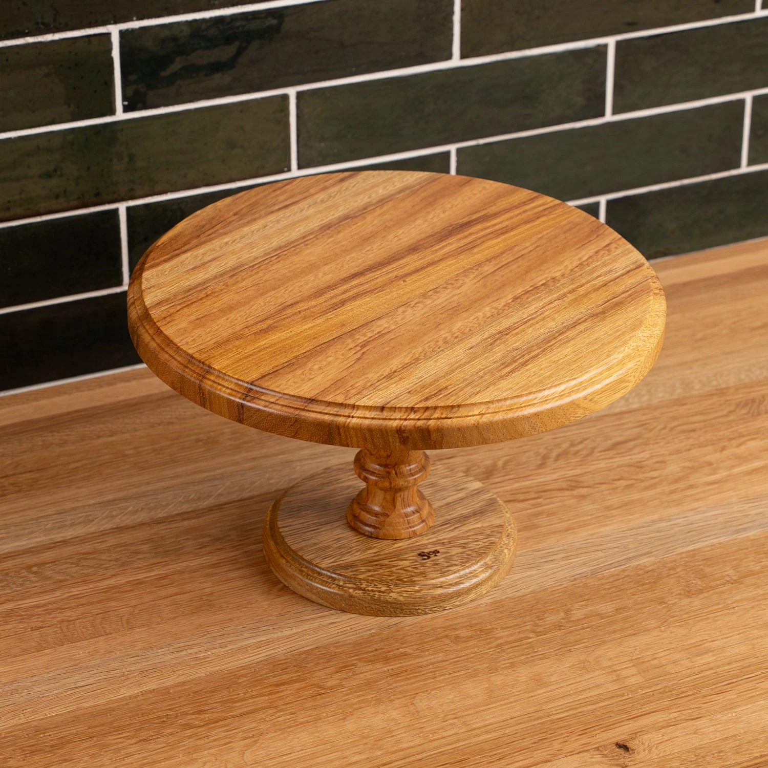 Brazilian Oak Cake Stand 3 Brazilian Oak Cake Stand - Image 3