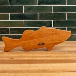 Cherry Fish Serving Board -Cheap Carving Boards Store DSC5789 Enhanced NR