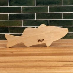 Maple Fish Serving Board -Cheap Carving Boards Store DSC5796 Enhanced NR