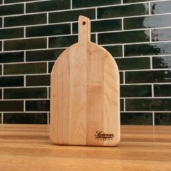 Maple Arched Cheese Board 22 Maple Arched Cheese Board -Cheap Carving Boards Store Maple Arched Cheese Board Medium 00005