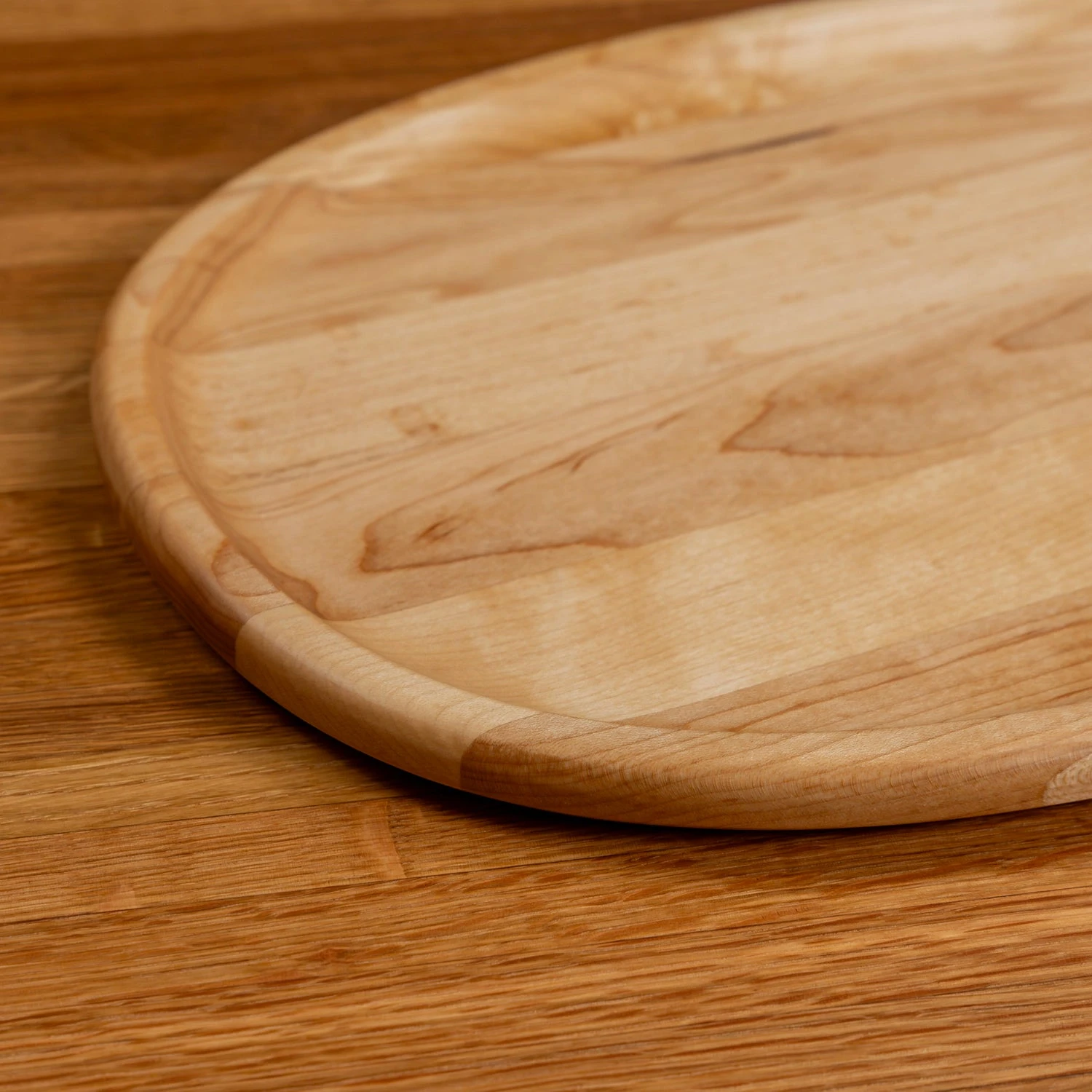 Maple Oval Carving Board 7 Maple Oval Carving Board - Image 7