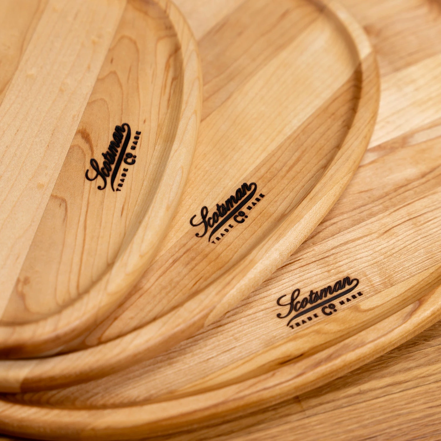 Maple Oval Carving Board 2 Maple Oval Carving Board - Image 2