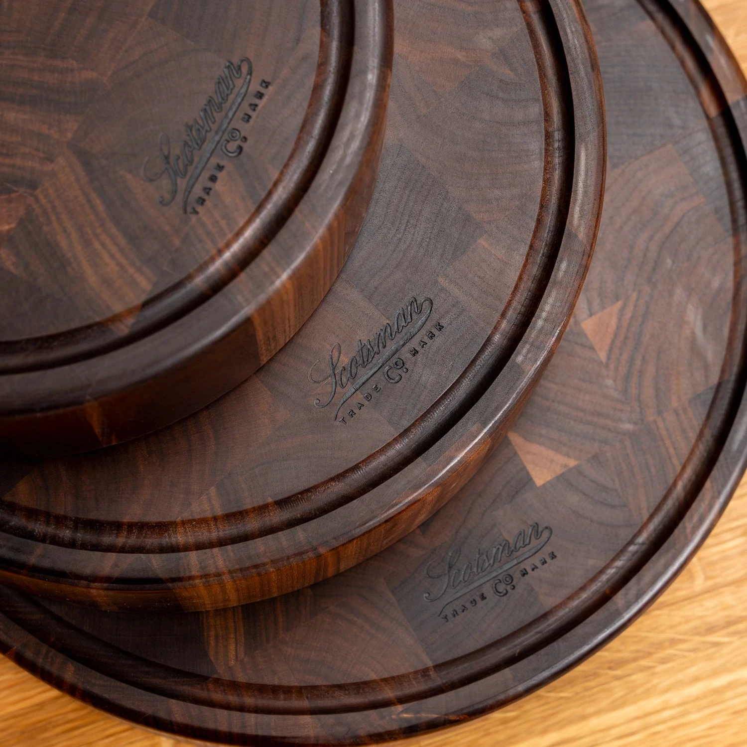 Walnut End Grain Round Butcher Block With Juice Groove 2 Walnut End Grain Round Butcher Block With Juice Groove - Image 2