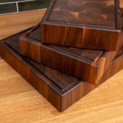 Walnut End Grain Rectangle Butcher Block With Juice Groove -Cheap Carving Boards Store Walnut End Grain Rectangle Butcher Block with Juice Grove 00003