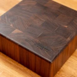 Walnut End Grain Square Butcher Block -Cheap Carving Boards Store Walnut End Grain Square Butcher Block small 00004