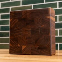 Walnut End Grain Square Butcher Block -Cheap Carving Boards Store Walnut End Grain Square Butcher Block small 00008
